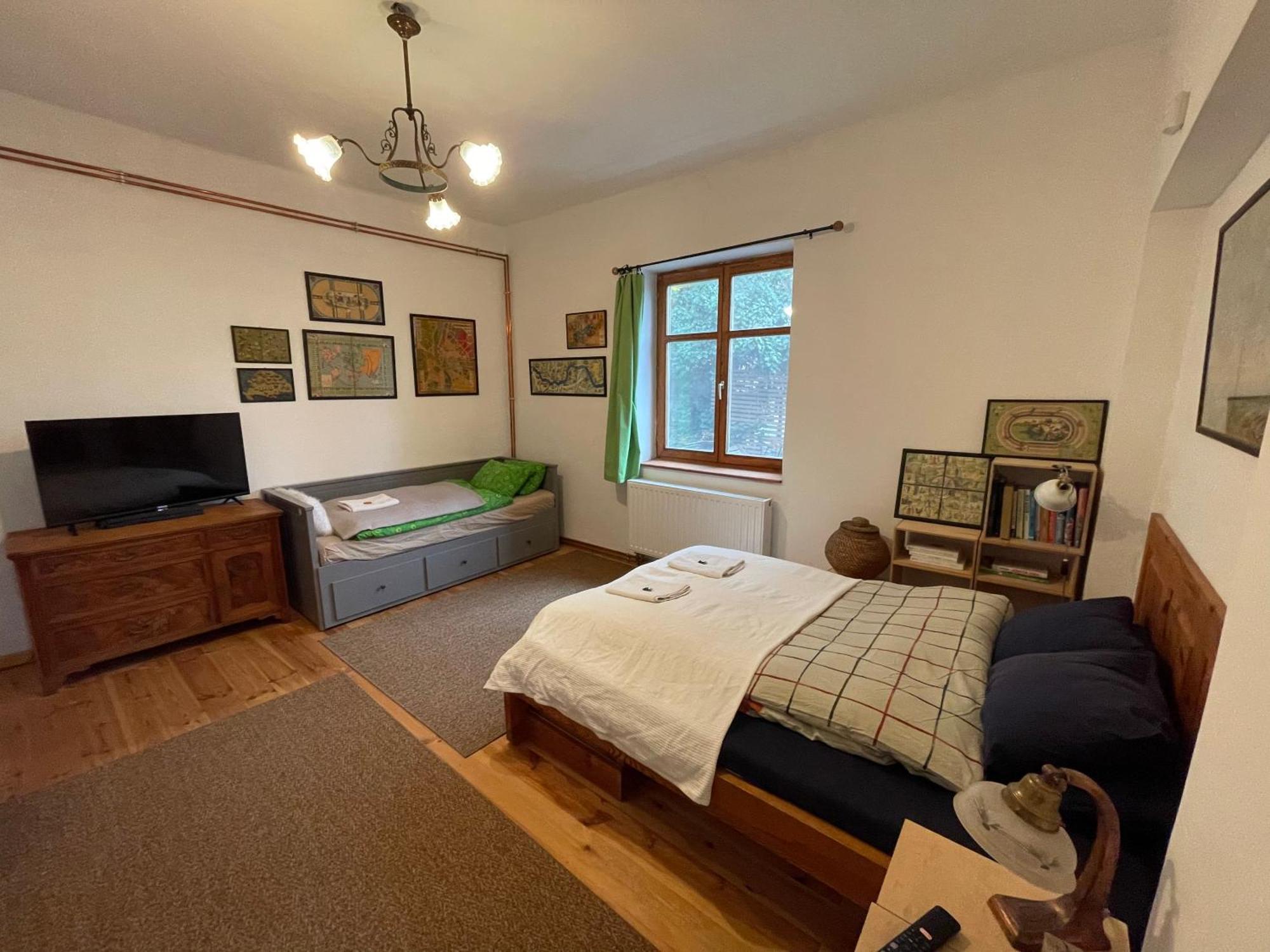 Rustic & Garden Retreat On Buda Hilltop * Budapešť